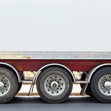 To Meet 2030 Decarbonization Targets, European Trucking Needs More Public-Private Cooperation 